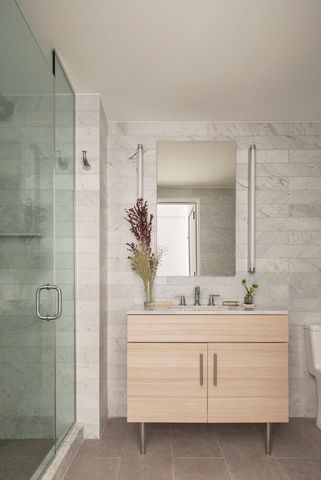 234 E 46TH Street PH2102, New York City, NY 10017