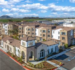 2864 Via Dolomito, Camarillo, CA 93012