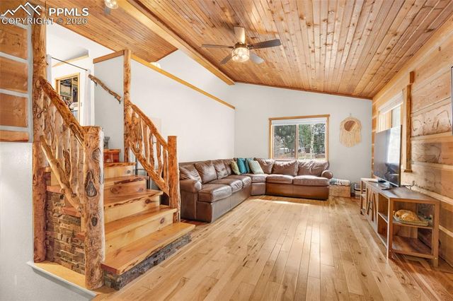 18 Holiday Drive, Woodland Park, CO 80863