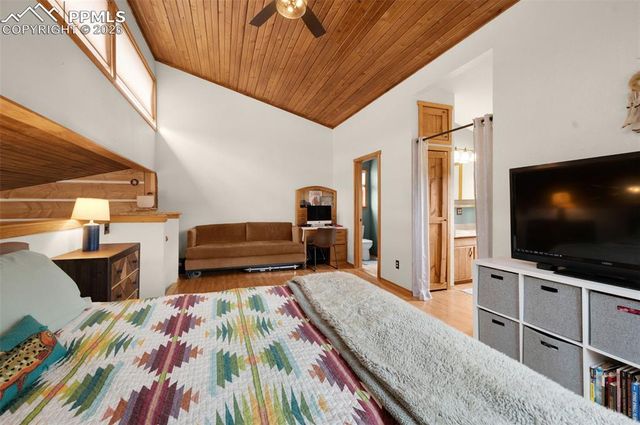18 Holiday Drive, Woodland Park, CO 80863