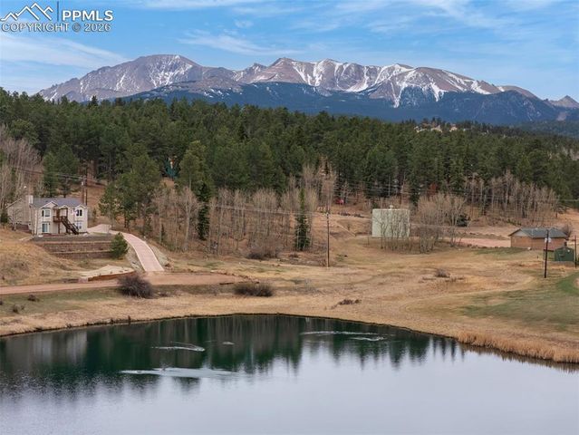 18 Holiday Drive, Woodland Park, CO 80863