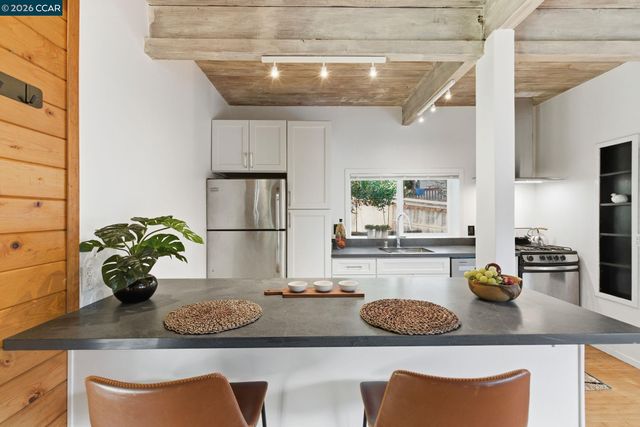 3382 Dwight Way, Berkeley, CA 94704