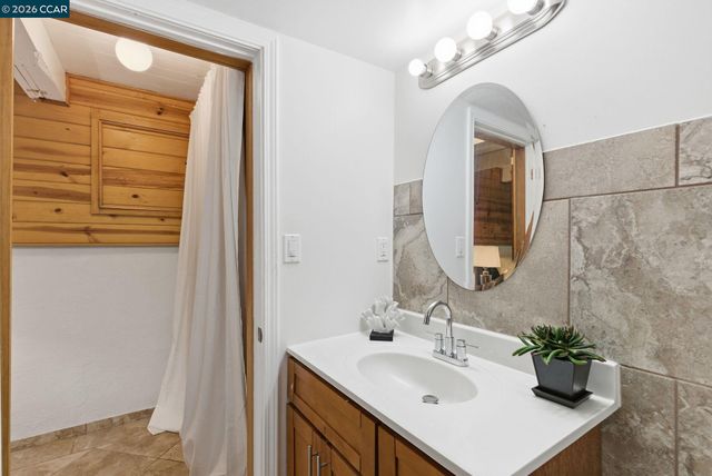 3382 Dwight Way, Berkeley, CA 94704