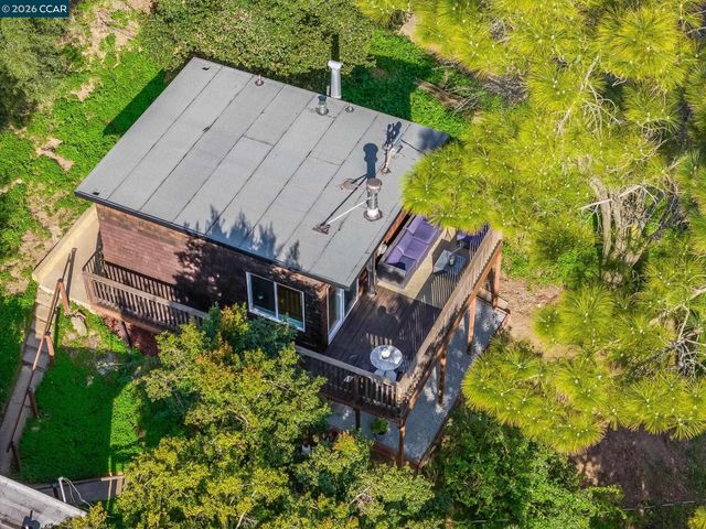 3382 Dwight Way, Berkeley, CA 94704