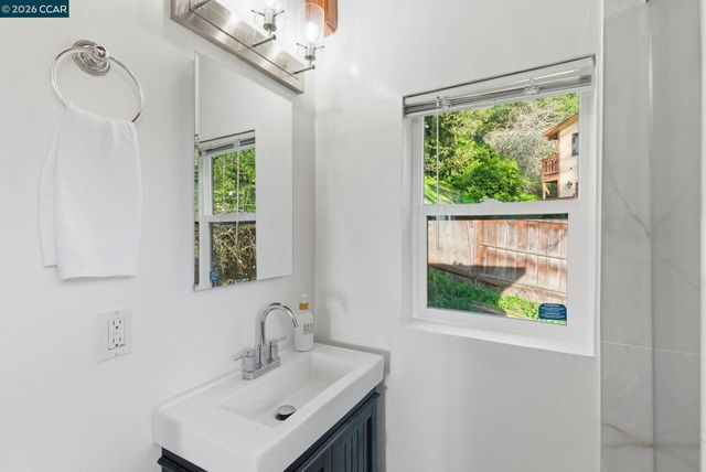 3382 Dwight Way, Berkeley, CA 94704