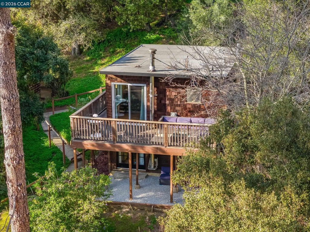3382 Dwight Way, Berkeley, CA 94704
