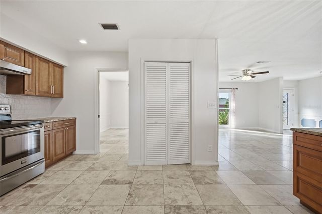 606 S SYLVAN DRIVE, Brandon, FL 33510