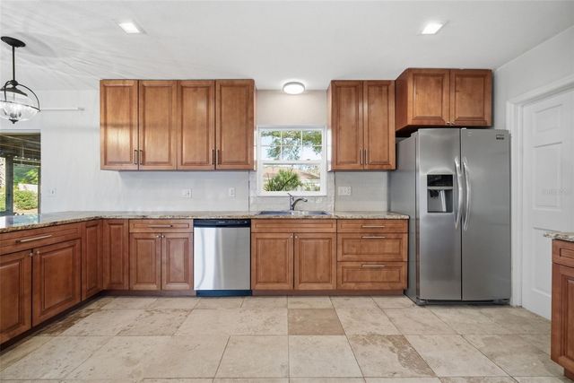 606 S SYLVAN DRIVE, Brandon, FL 33510