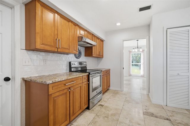 606 S SYLVAN DRIVE, Brandon, FL 33510