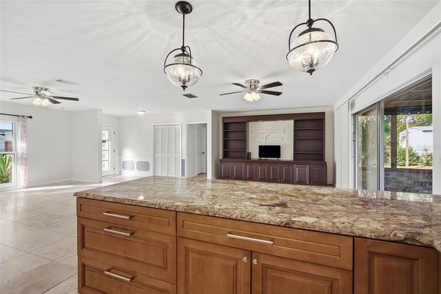 606 S SYLVAN DRIVE, Brandon, FL 33510