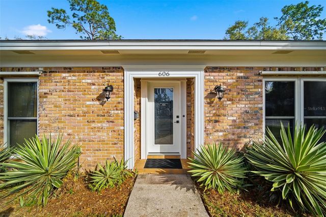 606 S SYLVAN DRIVE, Brandon, FL 33510