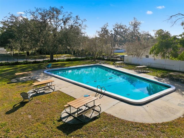 606 S SYLVAN DRIVE, Brandon, FL 33510