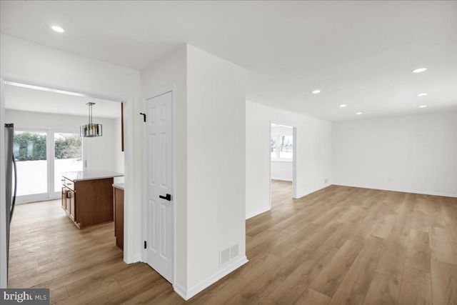 41 DORCHESTER DR, Reading, PA 19610