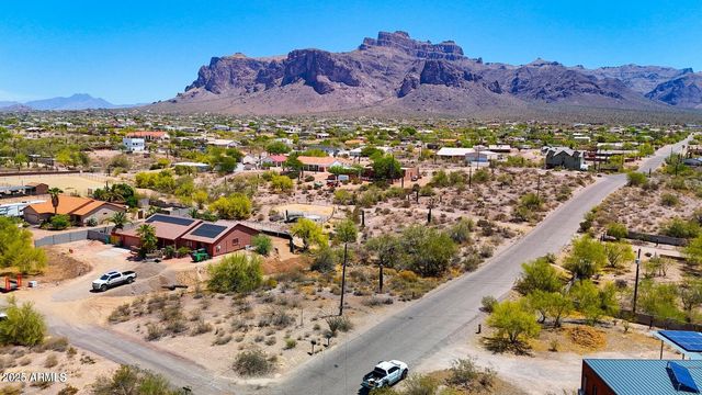 0 N Roadrunner Rd 1 Acre -- -, Apache Junction, AZ 85119