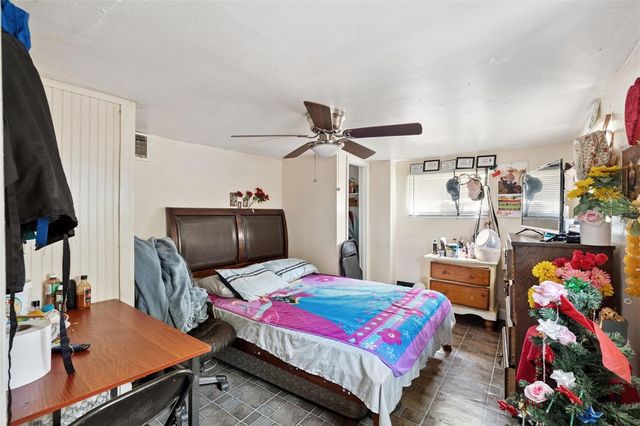 806 S MAIN AVENUE, Groveland, FL 34736