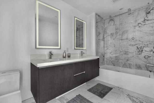 851 NE 1ST Avenue 1002, Miami, FL 33132