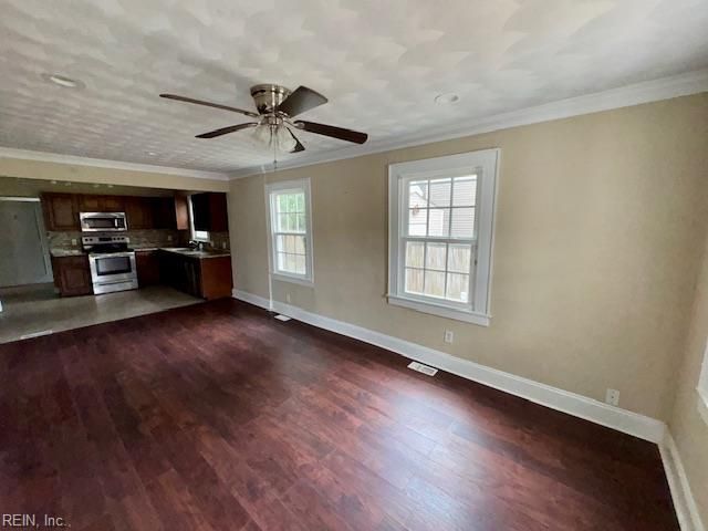 54 Burtis ST, Portsmouth, VA 23702