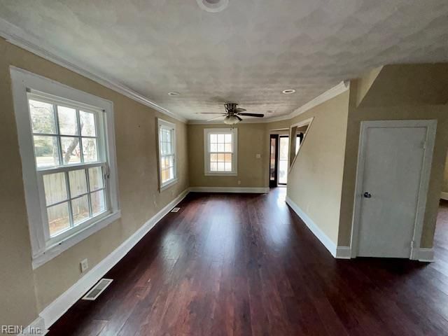 54 Burtis ST, Portsmouth, VA 23702