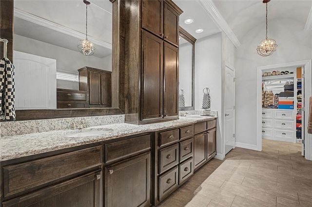 401 Eagle Ridge Drive, Farmington, AR 72730