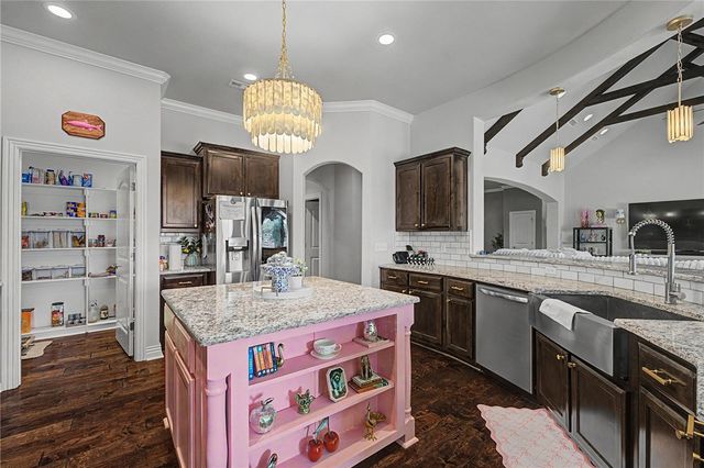 401 Eagle Ridge Drive, Farmington, AR 72730