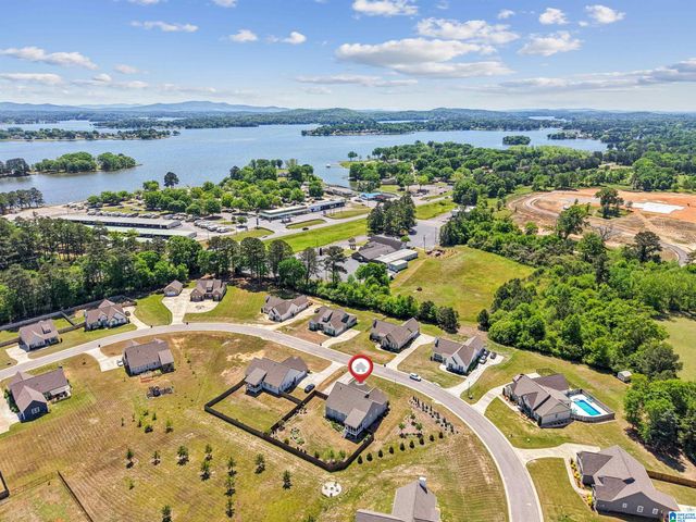 215 EASONVILLE PARK DRIVE, Cropwell, AL 35054