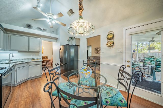 127 Woodcreek Drive, Rockwall, TX 75032