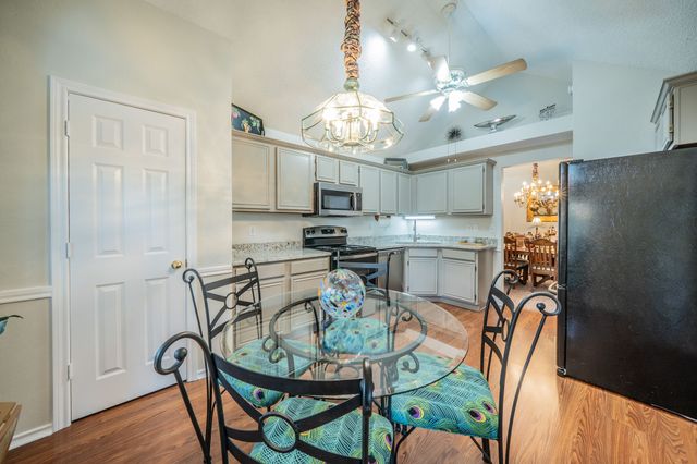 127 Woodcreek Drive, Rockwall, TX 75032