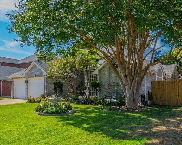 127 Woodcreek Drive, Rockwall, TX 75032