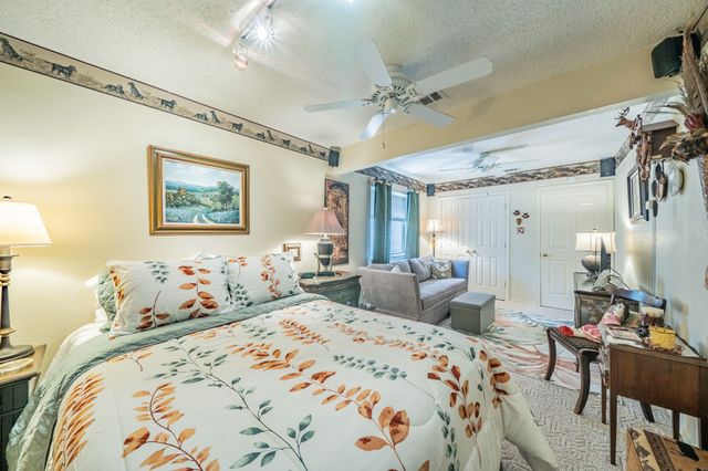 127 Woodcreek Drive, Rockwall, TX 75032