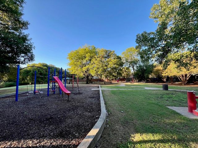 127 Woodcreek Drive, Rockwall, TX 75032