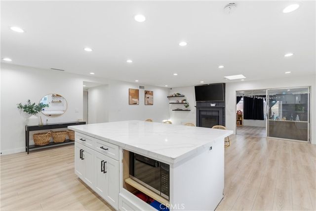 1806 W Saint Andrew, Santa Ana, CA 92704