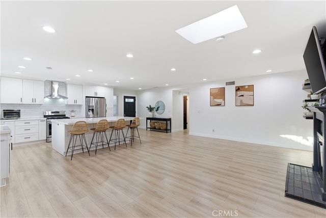 1806 W Saint Andrew, Santa Ana, CA 92704