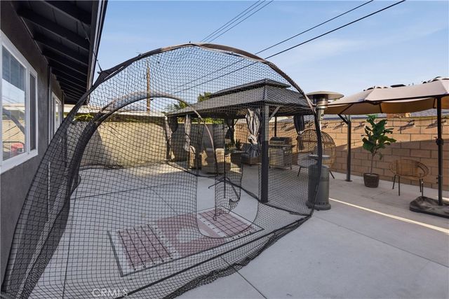 1806 W Saint Andrew, Santa Ana, CA 92704
