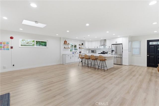 1806 W Saint Andrew, Santa Ana, CA 92704