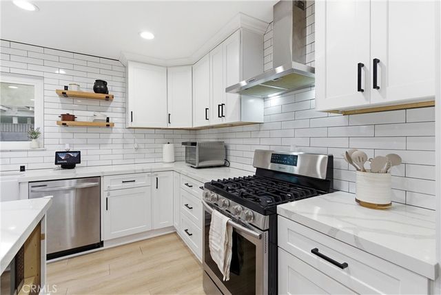 1806 W Saint Andrew, Santa Ana, CA 92704