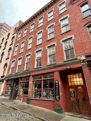 37 Maiden Lane 3B, Albany, NY 12207