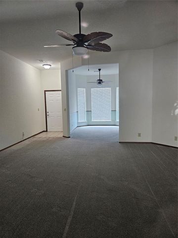 117 Meadows Lane, Shawnee, OK 74804