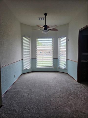 117 Meadows Lane, Shawnee, OK 74804