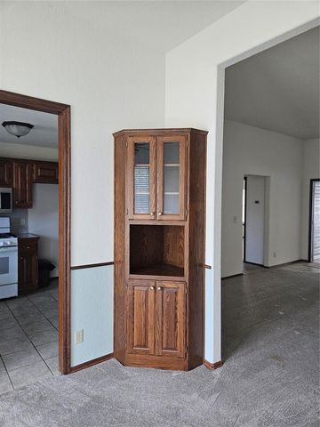 117 Meadows Lane, Shawnee, OK 74804