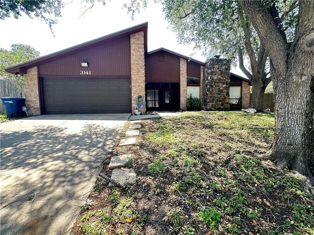 3141 Vicksburg St, Corpus Christi, TX 78410