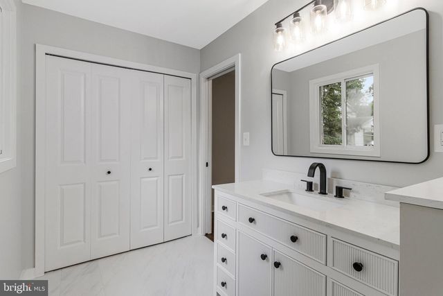 5511 CALLANDER DR, Springfield, VA 22151