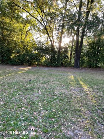 2011 BARTRAM Road, Jacksonville, FL 32207
