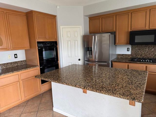 9330 Alderwood Dr, Rancho Cucamonga, CA 91730