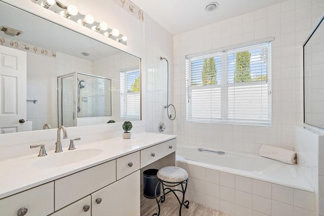 7998 SE Hempstead Circle, Hobe Sound, FL 33455