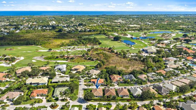 7998 SE Hempstead Circle, Hobe Sound, FL 33455
