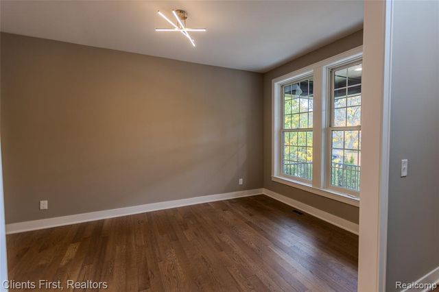 924 Carrington Drive, Northville, MI 48167