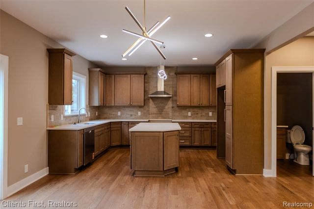 924 Carrington Drive, Northville, MI 48167