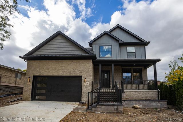 924 Carrington Drive, Northville, MI 48167