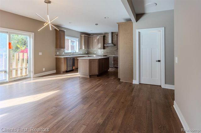 924 Carrington Drive, Northville, MI 48167