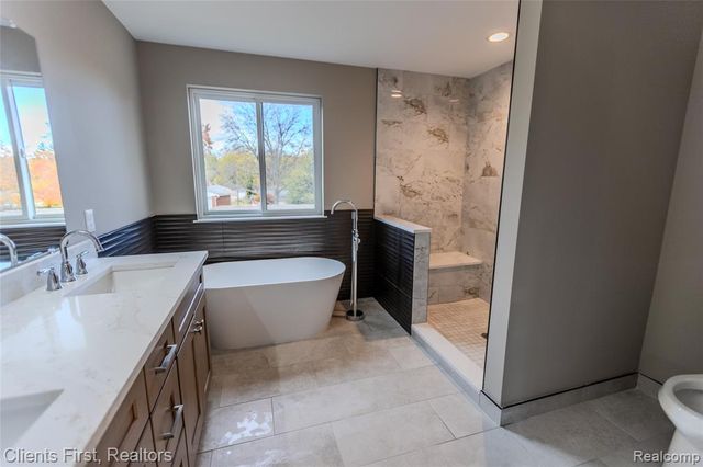 924 Carrington Drive, Northville, MI 48167